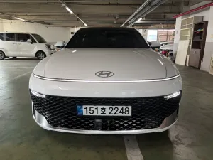 그랜저 (GN7) 2.5 가솔린 2WD 프리미엄