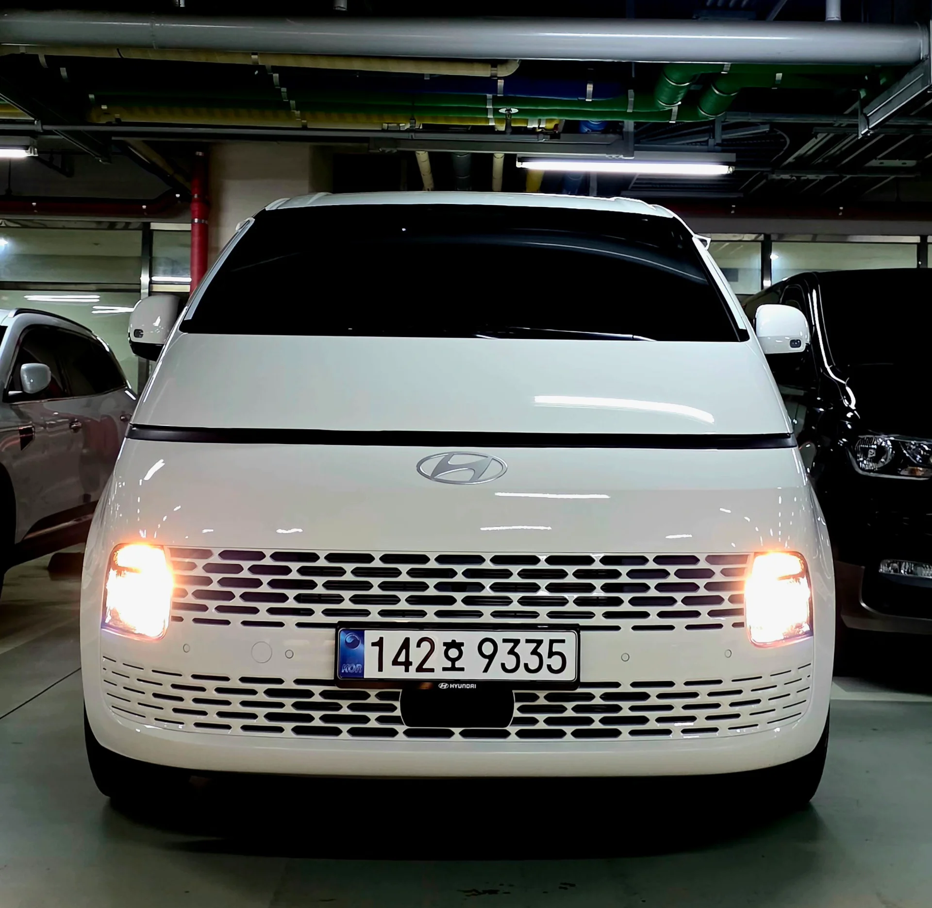 스타리아 투어러 자가용 LPG 3.5 2WD 9인승 모던